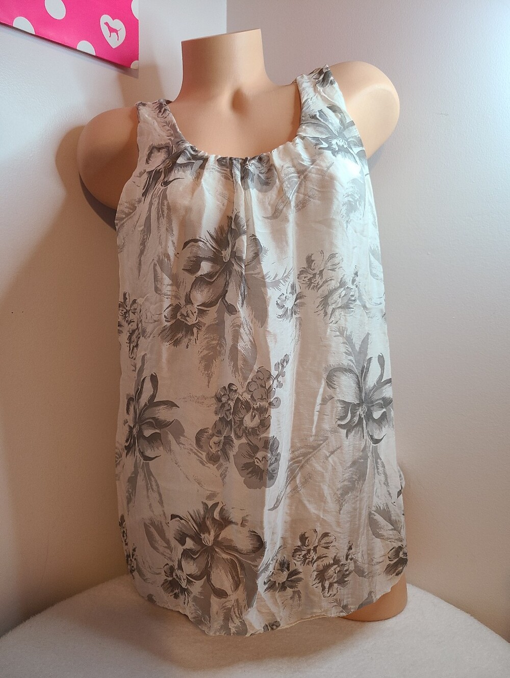 Dolce Ragazza Silk Blend Tropical Sleeveless Blouse Size Sm
